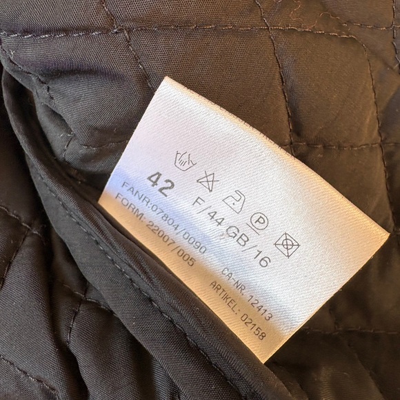 Basler Black Quilted Blazer Floral Print - Picture 10 of 13